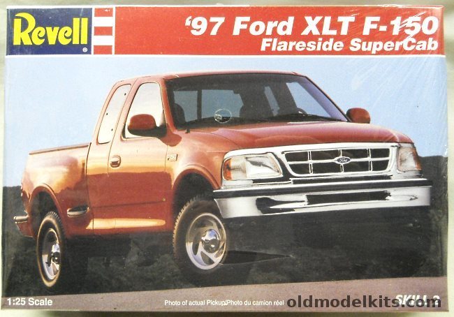 Revell 1/25 1997 Ford XLT F150 Flareside Supercab Pickup Truck, 85-7621 plastic model kit